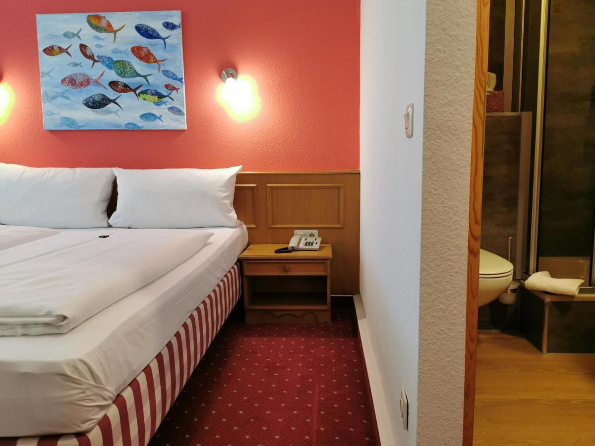 Landhotel Oelmuehle Mombris Exteriör bild