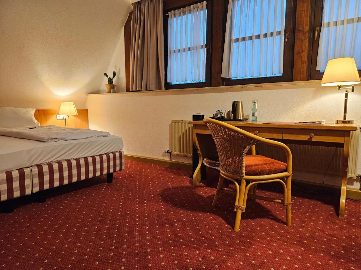 Landhotel Oelmuehle Mombris Exteriör bild